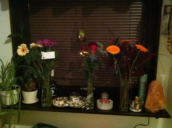 sandyflopflip's tweet image. Teaterlife &amp;lt;33 #fineflowers