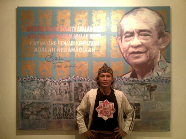 PWKmerdesa's tweet photo. @dadangmerdesa dg karyanya "Bang Ali Yg #MERDESA" Gubernur yg Lelaku #DijalanKEBUDAYAAN sperti jg @dedimulyadi71 http://t.co/jhhmLxuo3I