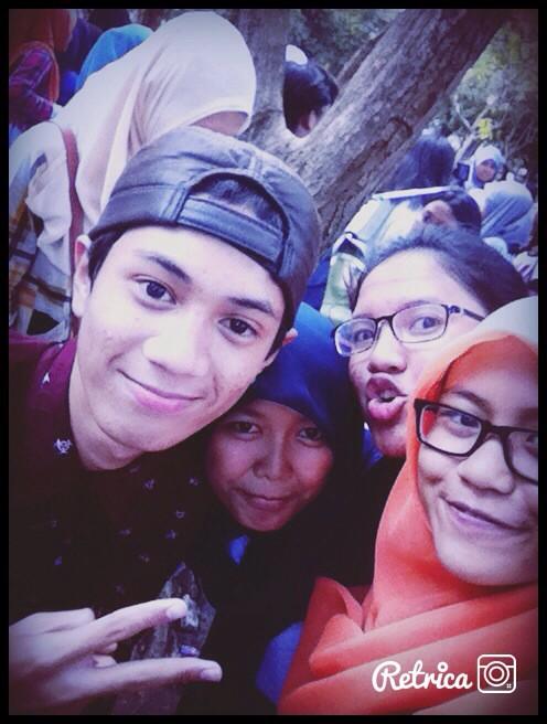 Cihuuuy hahah "<a href="/ReskyMaulana_/">Resky Maulana</a>: W/ <a href="/nhoerbaya/">baya</a> <a href="/aciii_sinaga/">Astrila Oktabery S</a> <a href="/nurulkunun_/">Kunun</a> @osyamiraa "