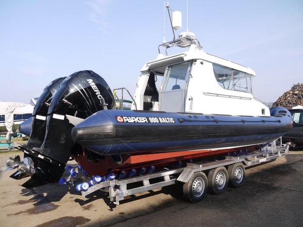 Geckotrailers's tweet photo. Gecko trailer for a 9m Ballistic Rib. The boat weighed in at 3000kg and still we were way under the 3.5 ton allowance http://t.co/523HYI4XtG