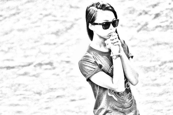 Epoooyyy's tweet image. try lang :3 ahhahah #practicemode hahah kaw ang na model chosss @mackerx T_T #PS #PencilDrawing