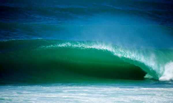 wsl's tweet photo. Green glass http://t.co/dtFxmv3On5
