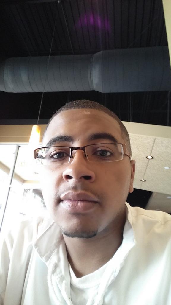 Supa_Sowa92's tweet photo. #GetBoJacked http://t.co/zKUFQZzVHd