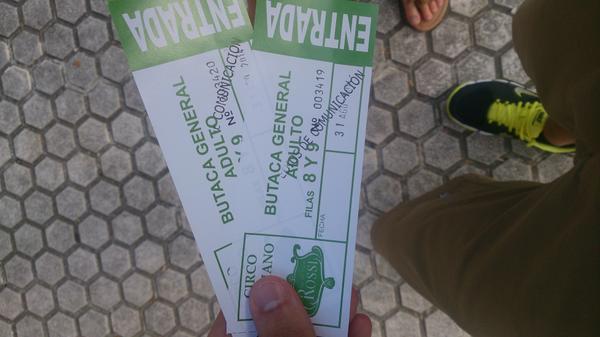 Diiegoo009's tweet photo. Tarde de circo con @Maria26Azparren http://t.co/W6AIx4ldxC