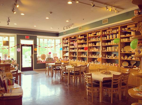 ColorMeMinePV's tweet image. Come and celebrate our birthday with a half price studio fees for ALL of September @villageinsider #happybirthday