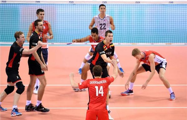 2-3 loss against <a href="/usavolleyball/">USA Volleyball</a>. We got our first point after this great performance! @FIVBMensWCH <a href="/sporza/">sporza</a>
