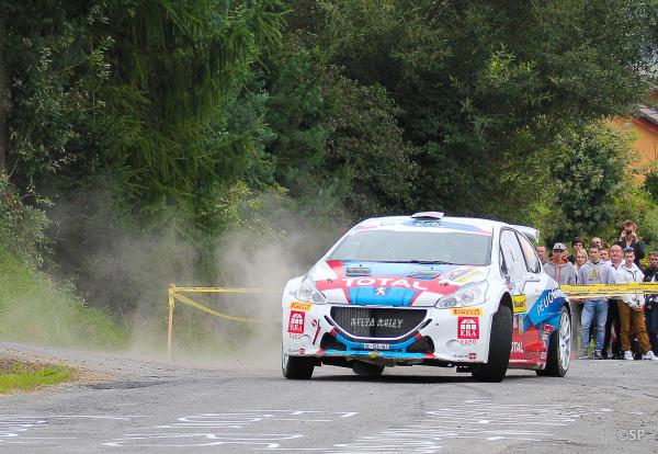 ColorCarPL's tweet image. Magalhaes at Day 2 #BarumRally #FIAERC #rally #magalhaes