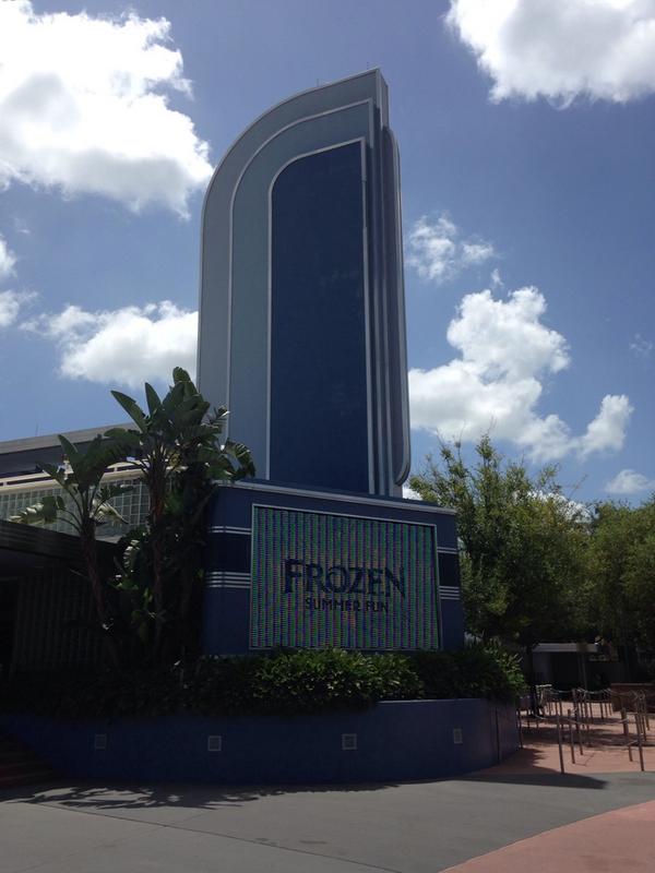 WDWNT's tweet image. It's pretty cool to look at a before and after of the American Idol Experience signage. It's there and then gone.