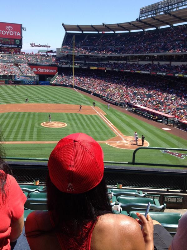 MutIsEverything's tweet image. Angels game today.