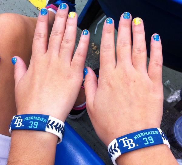 RaysTwinChristy's tweet photo. ππβΎοΈ "@TBRaysTwins: Got on the right Jerseys & Bracelets today :) ππβΎοΈππ #GoOutlaw #GoRays http://t.co/5iNapYPq2Mβ