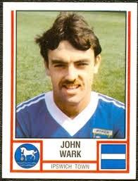 dannykellywords's tweet photo. Last call for My Sporting Life, @talkSPORT at 10. With this great man... #ITFC #LFC #Boro #Scotland #EscapeToVictory http://t.co/9ouNSmSMY1
