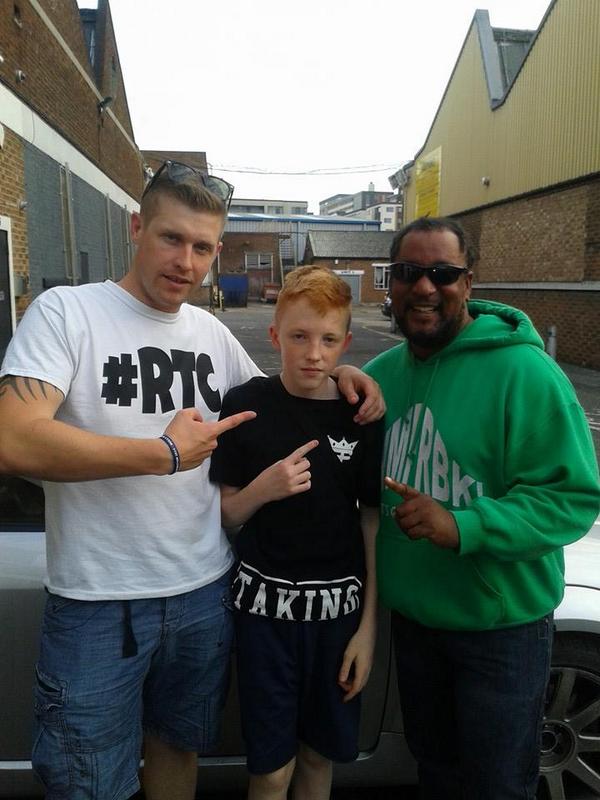 reallukrative_'s tweet photo. Big Up @merrixbromley and @McRudeboykeith, Big show on @koollondon A Couple weeks ago On The @YARDROCKARTISTS Show http://t.co/BihaBi8fGb