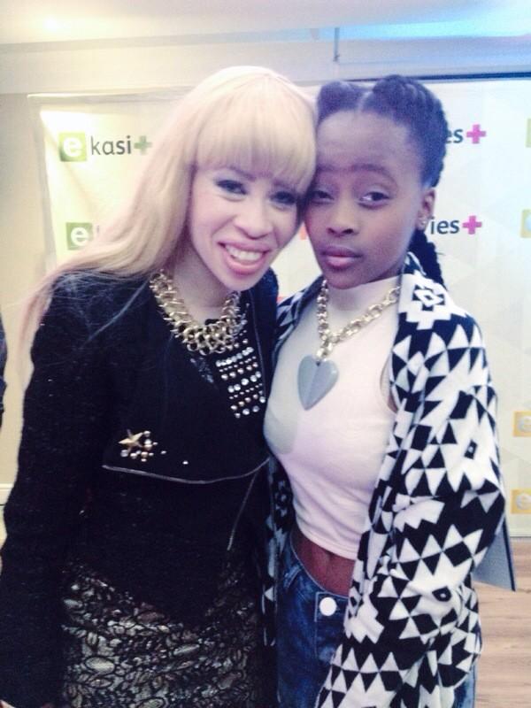vanillablaq's tweet image. Thank u baby! Great meeting u! "@Dxmpho: got to dine w/ VB on Friday . still can't believe how gorgeous she is . ❤️ http://t.co/7N4xYLnkwv"