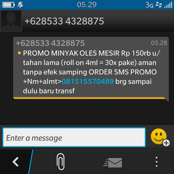 ulkichandra's tweet photo. kok bisa tembus ya, @Telkomsel ? saya udah pakai whitelist sms. makasih. http://t.co/xIA40B3BKg