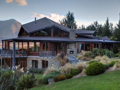 futurecrib's tweet image. Mountains for a backyard. :)