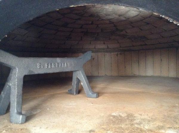 mirabellebakes's tweet photo. Beautiful inside and out...#baest #pizza http://t.co/ekGx5gREwu