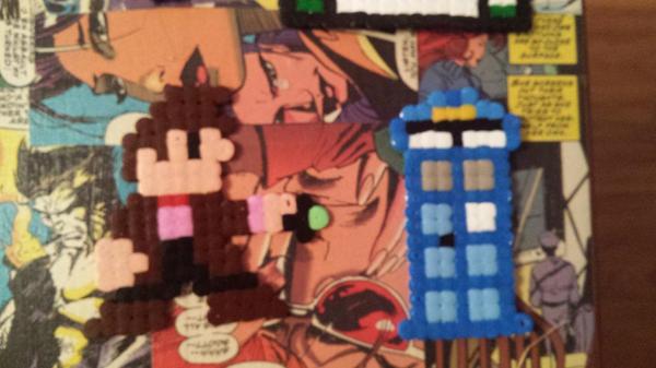 PixelsCustom's tweet image. Little designs :) #pixelart #pixels #hamabeads # lollypop #DrWho #Pacman #jack #rainbow