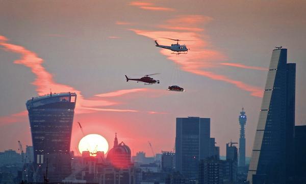 HelicopterFilmS's tweet photo. Great shot for @jaguar @Inc_content on @NettmannSystems SuperG w/ @BrownianFilm #SonyF55 @AngenieuxLenses http://t.co/AicqnKQWLK