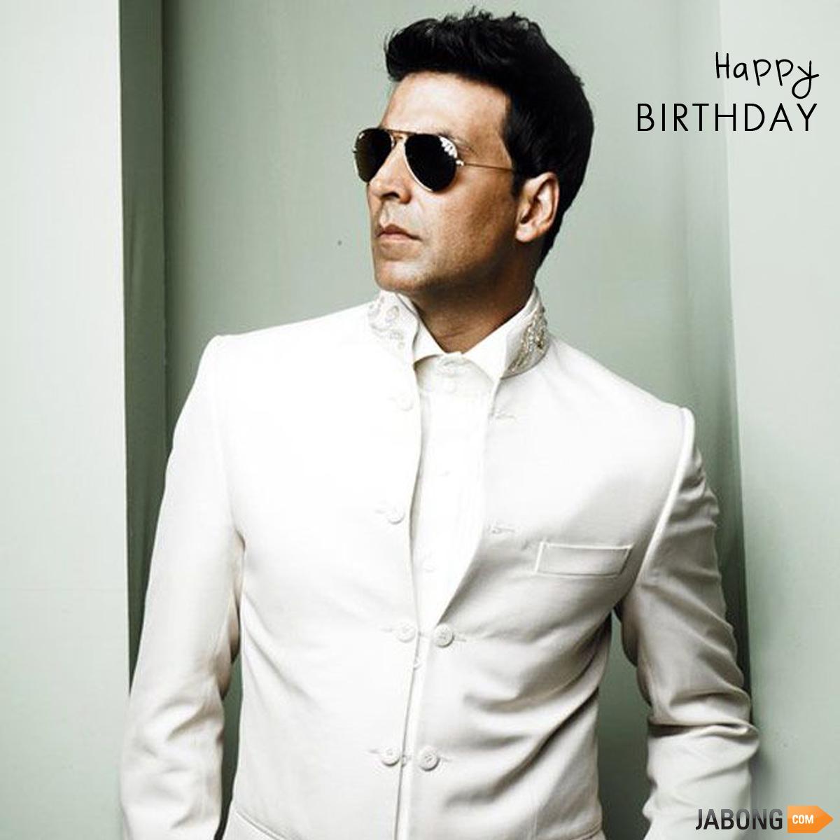 Heres wishing a very happy birthday to the Dapper Khiladi of Bollywood, Akshay Kumar! 