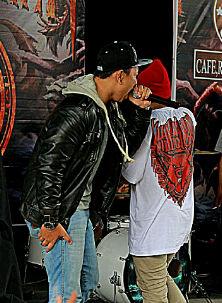 Foto2 perdana Cat And Dog nampil di acara Fren Gigs Party 3