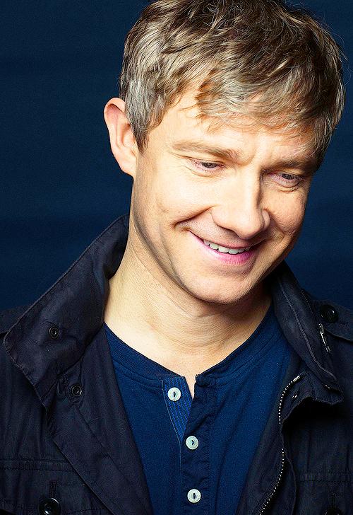 A big Happy Birthday to the brilliant Martin Freeman :D 