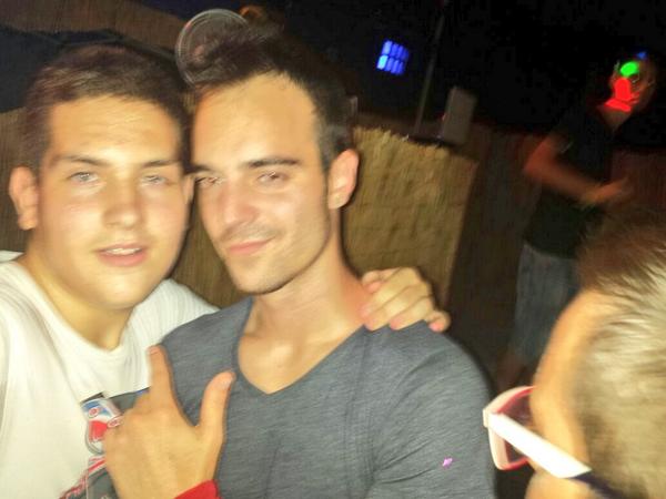 amn_yo's tweet photo. El mejor día que  he pasado con José http://t.co/zkM44kgsXU