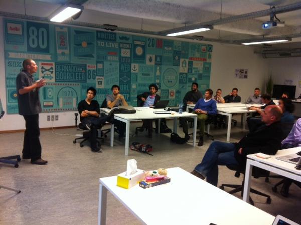 LeanSquareBE's tweet image. De beaux projets au #StartupsHealthCheckup : @fripeofficial @Squireel_FR @le16be @flexysprl @MALHERBE17 @EyeMeter...