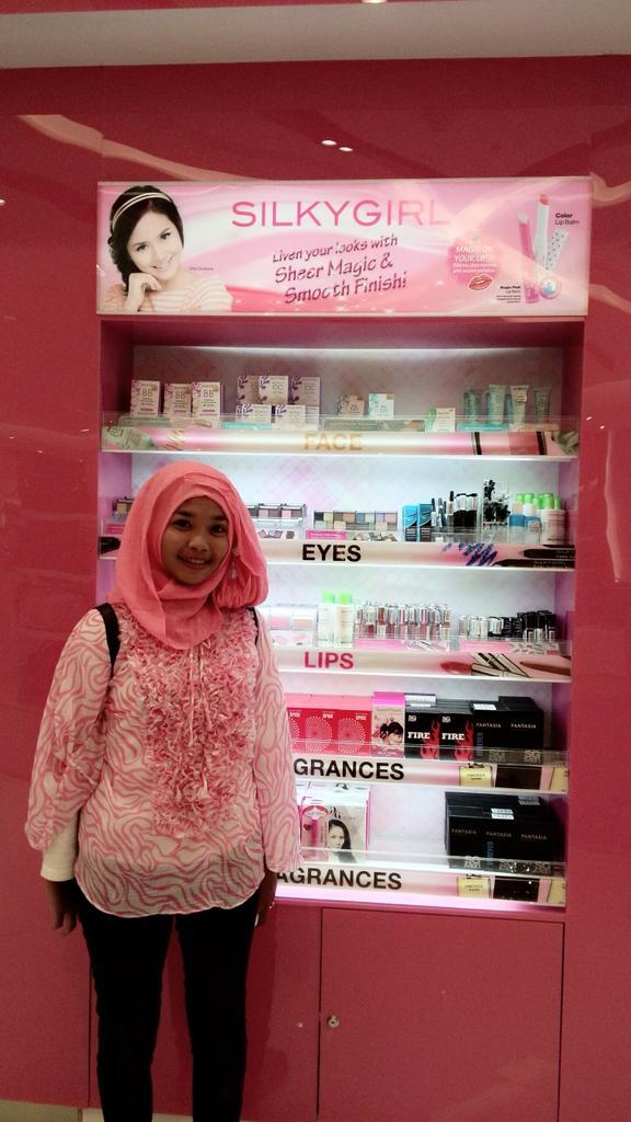 Aluna Sesylia Gutawa tweet media