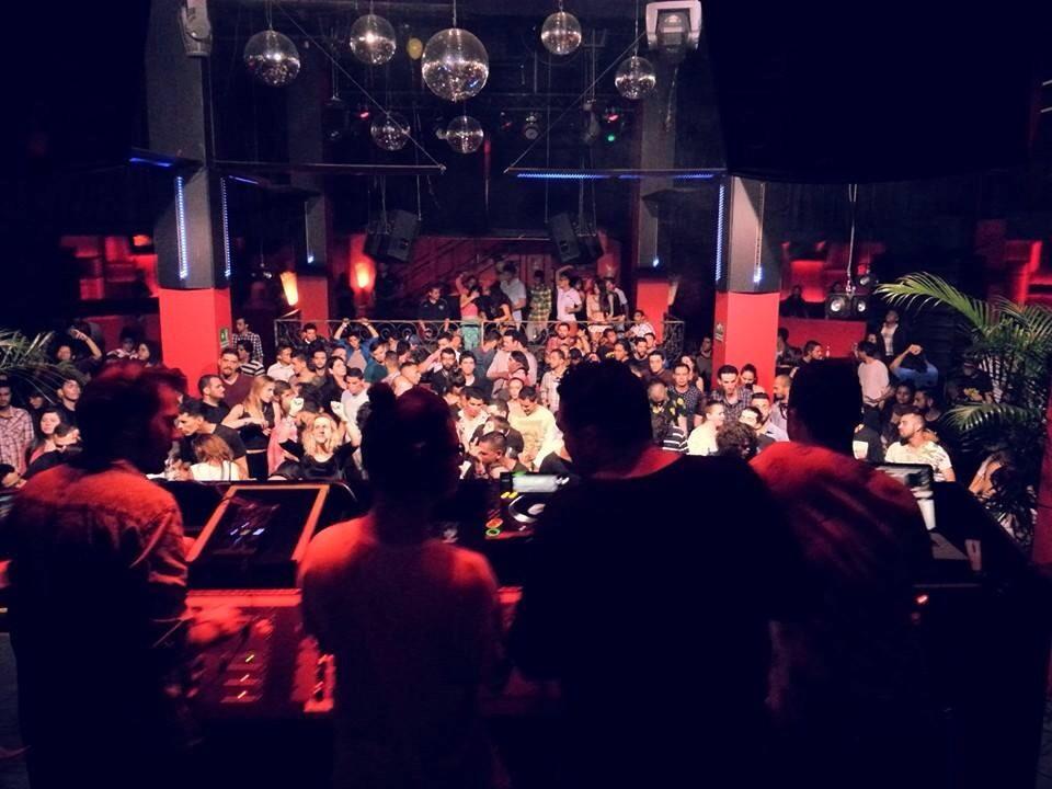 Embedded image permalink