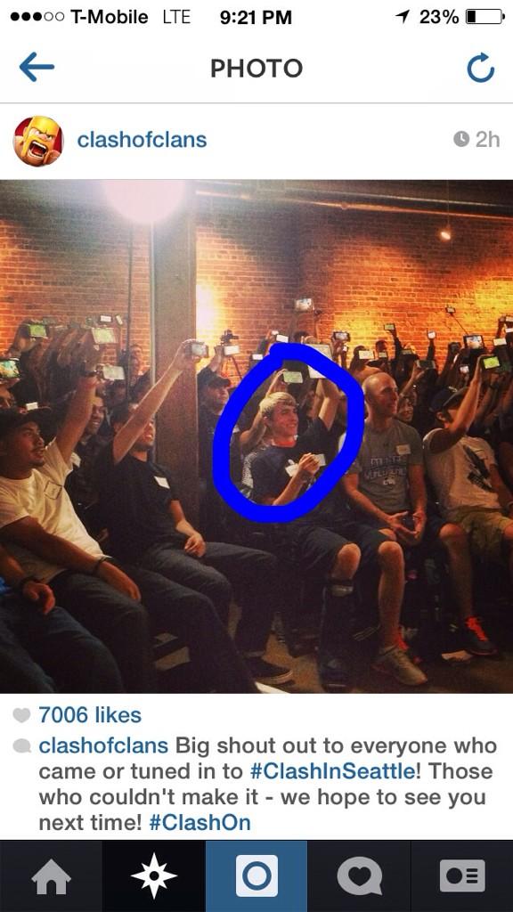 ChiefCarter_'s tweet photo. Front and center! @ClashofClans #ClashInSeattle http://t.co/SPlNX6Y47b