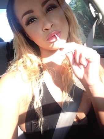 Sucker👅💦 http://t.co/XnExongM7g