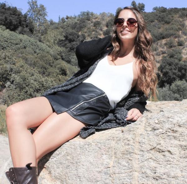 shopLMB's tweet image. Visit us littlemissbradshaw.com