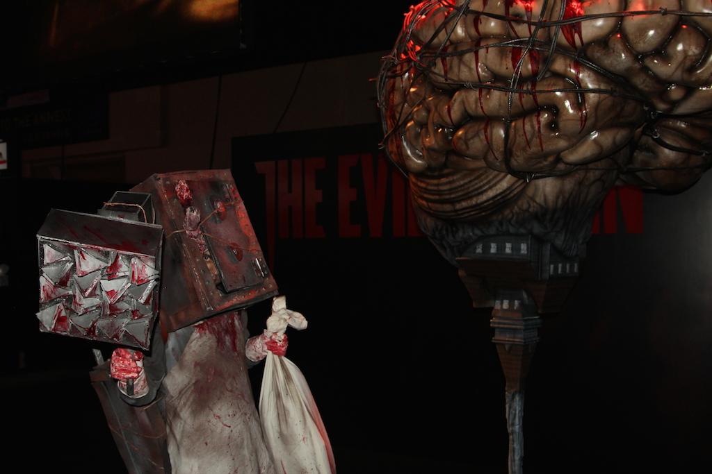 Bwahw5FIgAAY1IE.jpg:large