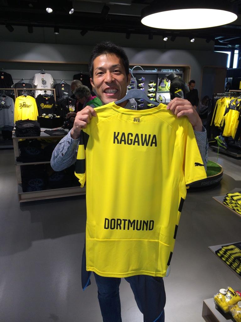 Bwb76QZCIAIdS5l.jpg:large