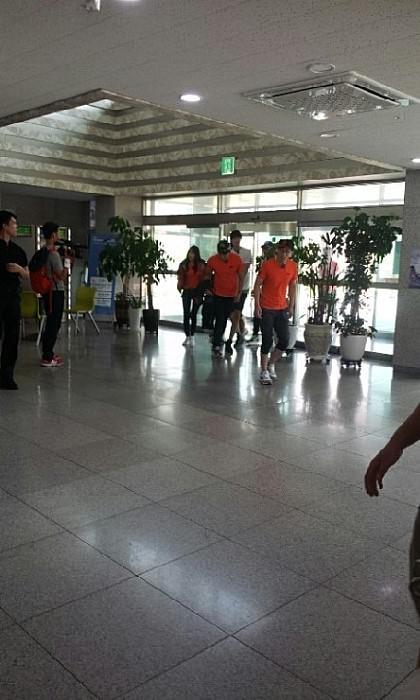 BwbHIrUCUAA-UhT.jpg:large