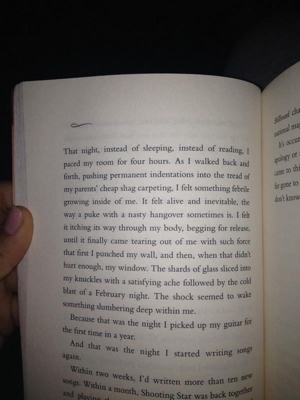 goodnight , Reading if i stay ! already saw the movie ! 💕💕