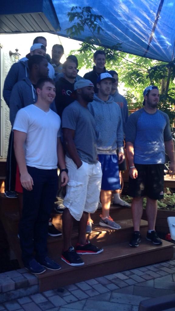_danivh's tweet photo. A couple of the @Wpg_BlueBombers http://t.co/1UxLxxbSZz