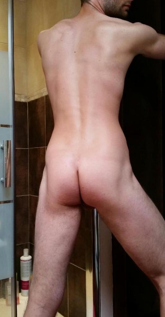 mean_james's tweet photo. Vous en pensez quoi? #gayass #gayfrance #gaybutt http://t.co/TFxGVOlHLz