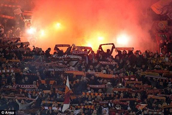 AMFootball_'s tweet photo. AS ROMA http://t.co/cbqvxZFBqF