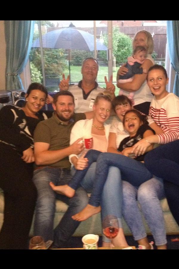 KayB1503's tweet image. Our barmy family... Good times ❤️ @natashajayne89  xxxxxx