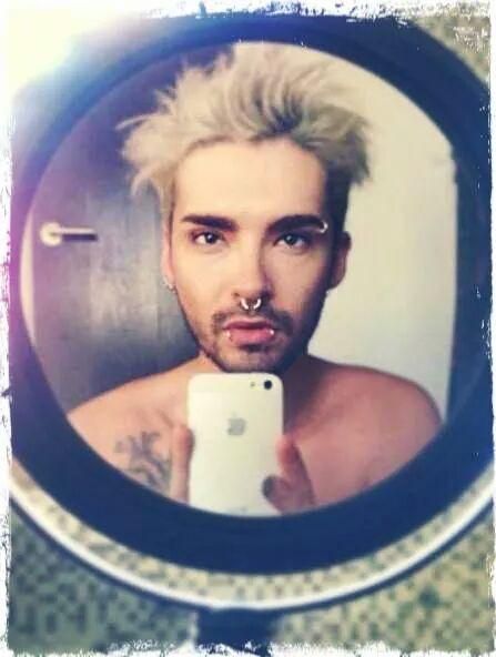 Feliz cumple mi Bill Kaulitz . Feliz . Happy birthday to you 
