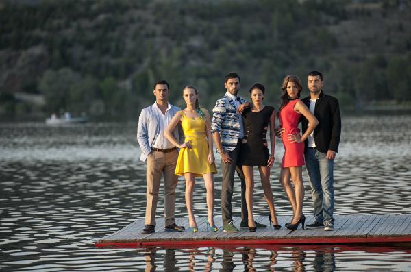 Feride “Evet!” diyor, #BeniAffet'in yeni sezonu bugün 16:30'da başlıyor.
bit.ly/1tCI2kp <a href="/beniaffetdizisi/">Beni Affet</a>