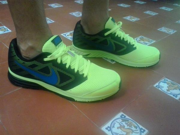 patorro22's tweet photo. @9Mirian por fin llego tu regalito muchisimas gracias!!♥ http://t.co/niyiSSWmb9
