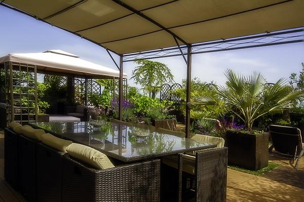 Côté maison design on twitter: "une terrasse de 100 m2 ...