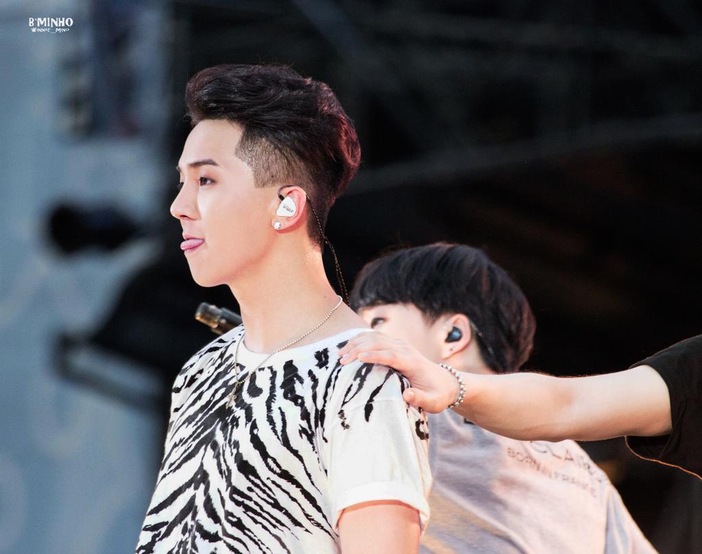 BwcVAAqCAAA0nrs.jpg:large