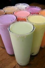 Yogurt premium pertama di Jatinangor dengan 10 varian rasa, daily home made! hanya di <a href="/shafayogurt/">foodbike</a> jalan sayang