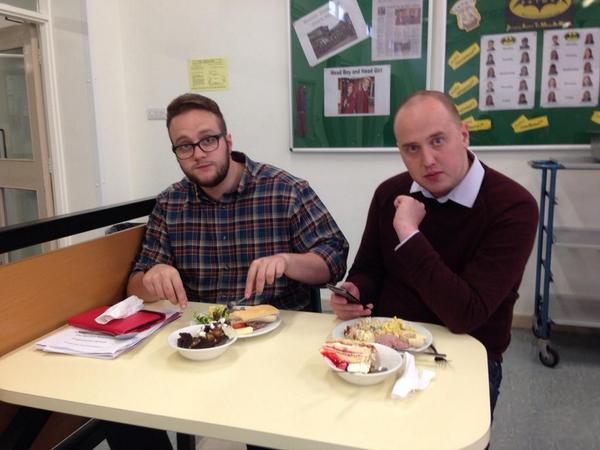 ShieldsChem's tweet photo. @PeteJackson32 #lovingthecoronationchicken http://t.co/UfQesCs50P