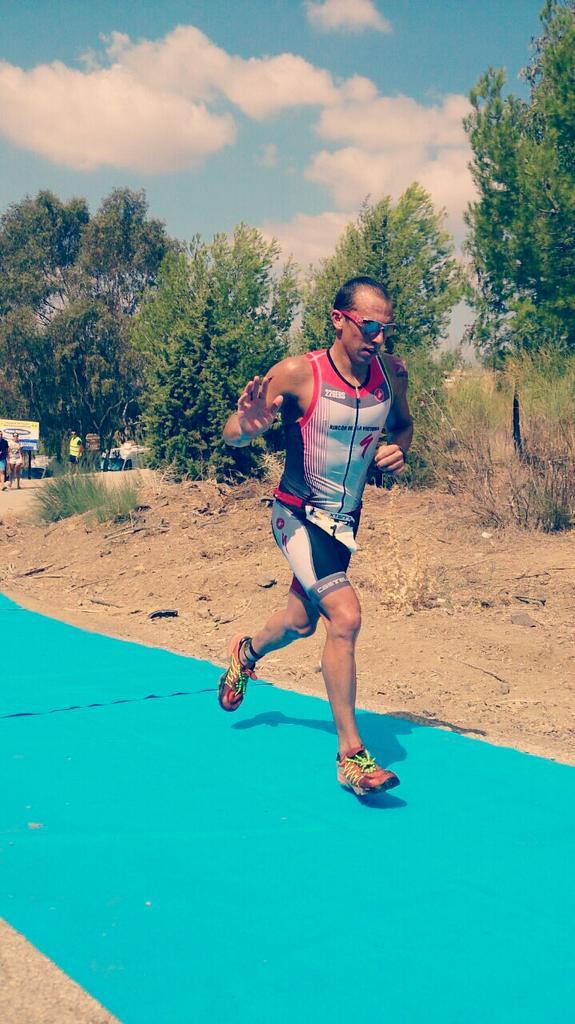 Algunas fotos de <a href="/RubenRuzafa/">Ruben Ruzafa</a>, fue un gustazo ver el carreron que se marcó 👏👏👏👏