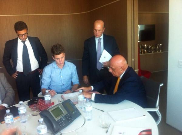 LIVE: Manchester United, ufficiale Falcao: tutte le trattative 34 Bwd1GhcIMAEIXQ2