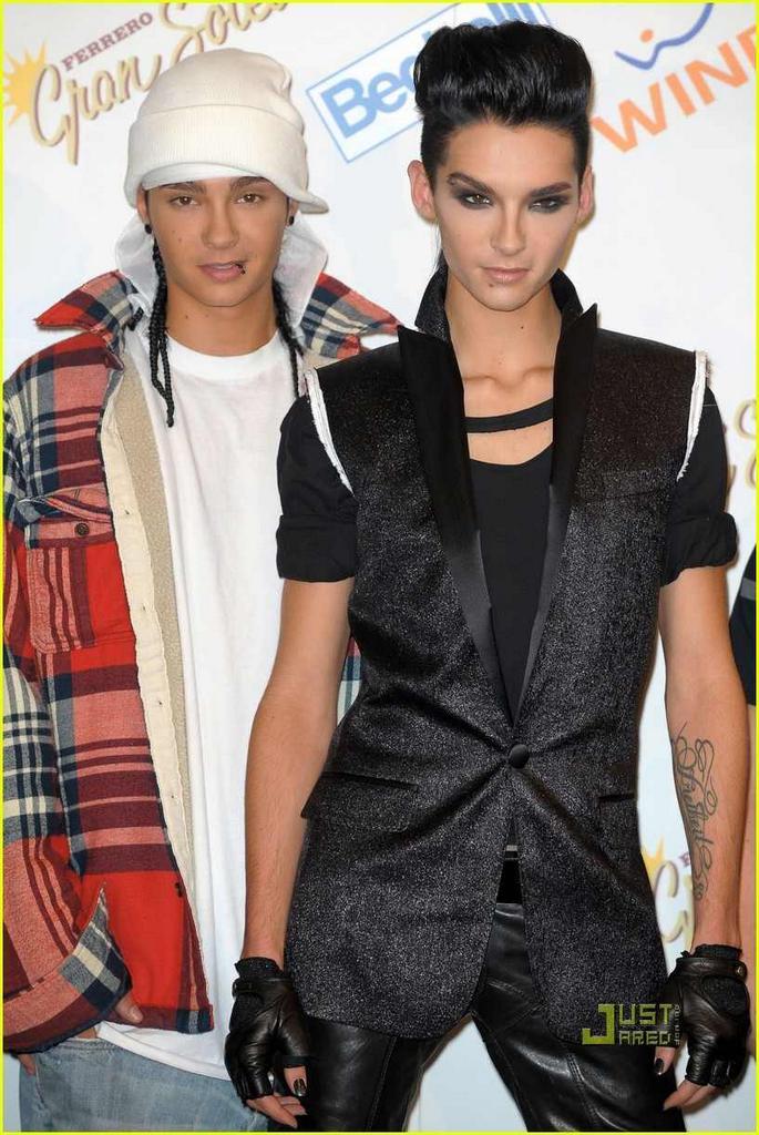 A BIG happy 25th birthday to my FAVORITE twins Bill and Tom Kaulitz. I love you guys. <3 